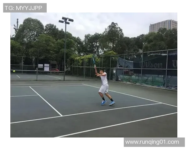 成都网球队以76分领跑杯赛积分榜展现强劲实力和团队合作精神 成都网球队以76分领跑杯赛积分榜展现强劲实力和团队合作精神