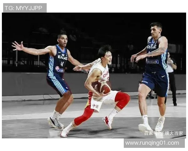 成都篮球队实力大变革引发热议球迷期待新赛季的精彩表现 成都篮球队实力大变革引发热议球迷期待新赛季的精彩表现