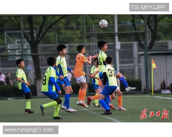 武汉足球队在邀请赛中的心理素质表现分析与启示 武汉足球队在邀请赛中的心理素质表现分析与启示