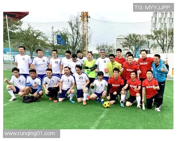 聚焦足球:重庆足球队的团队协作话题 聚焦足球:重庆足球队的团队协作话题